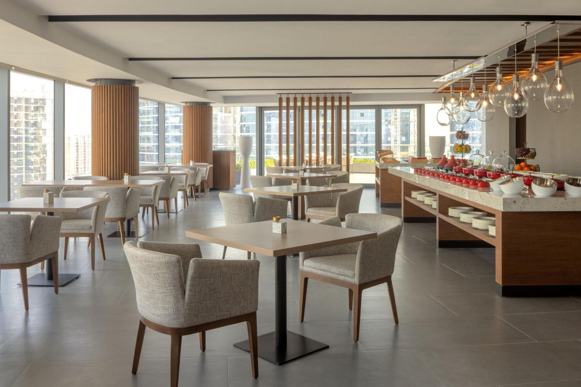 Отель Marriott Marquis Дубай Экстерьер фото