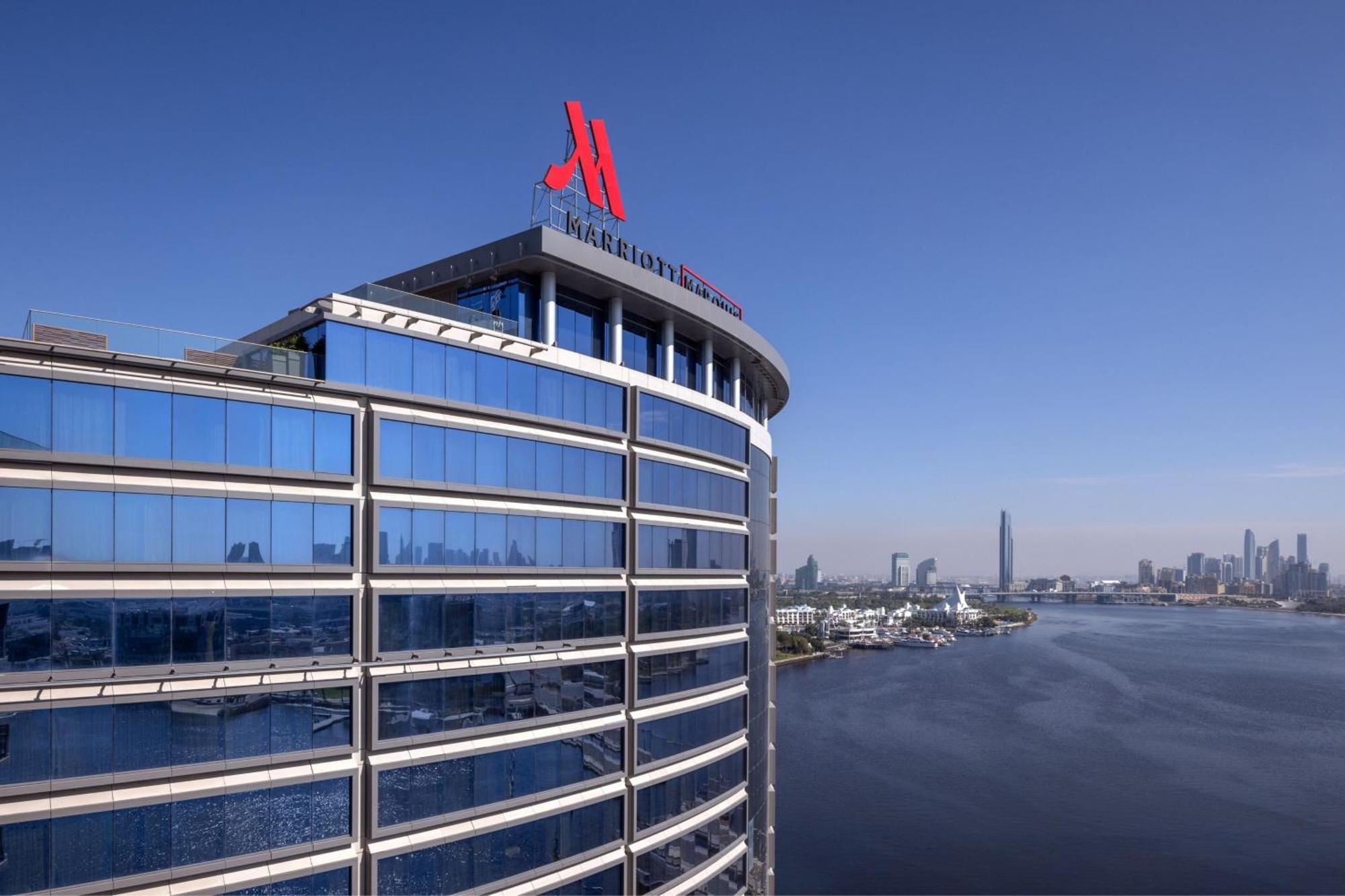 Отель Marriott Marquis Дубай Экстерьер фото